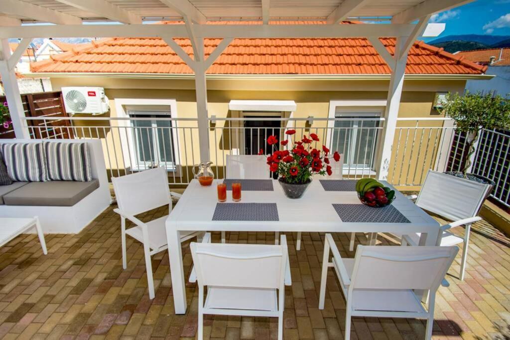 Avocado Villa Offering Peace And Relaxation Аргостоліон Екстер'єр фото