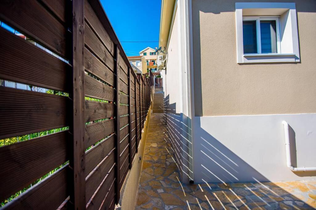 Avocado Villa Offering Peace And Relaxation Аргостоліон Екстер'єр фото